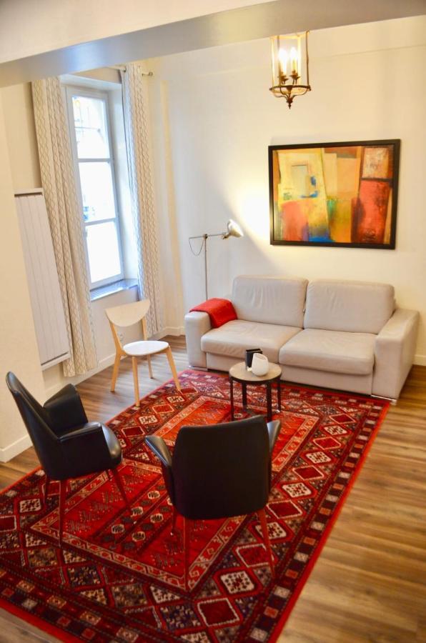 1 Bedroom Apartment In The Heart Of The Marais Area Paris Bagian luar foto